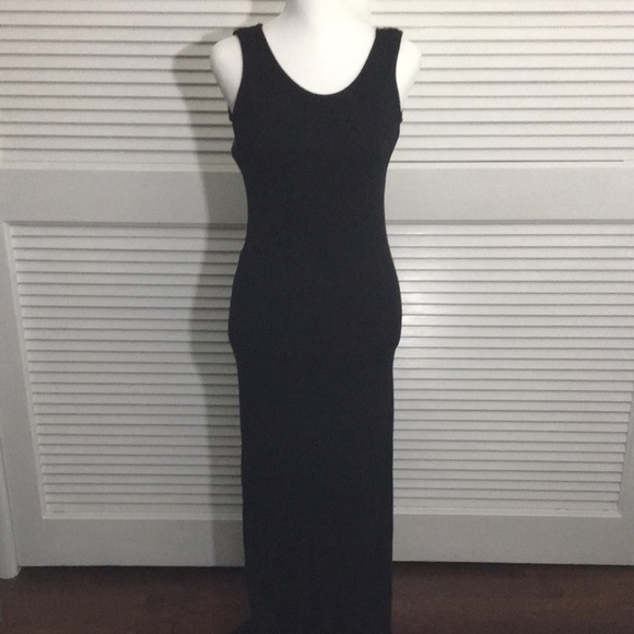 Dresses & Skirts - Maxi dress